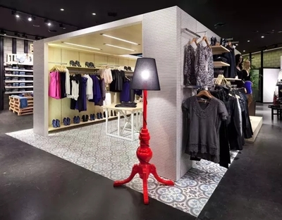 新消費主力登場 誰將接管中國的服裝零售市場？