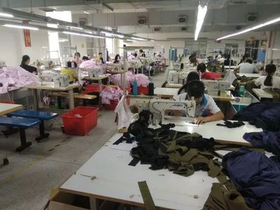 走進企業，暖心回訪——記我校就業學生回訪紀實之服裝輔料銷售篇